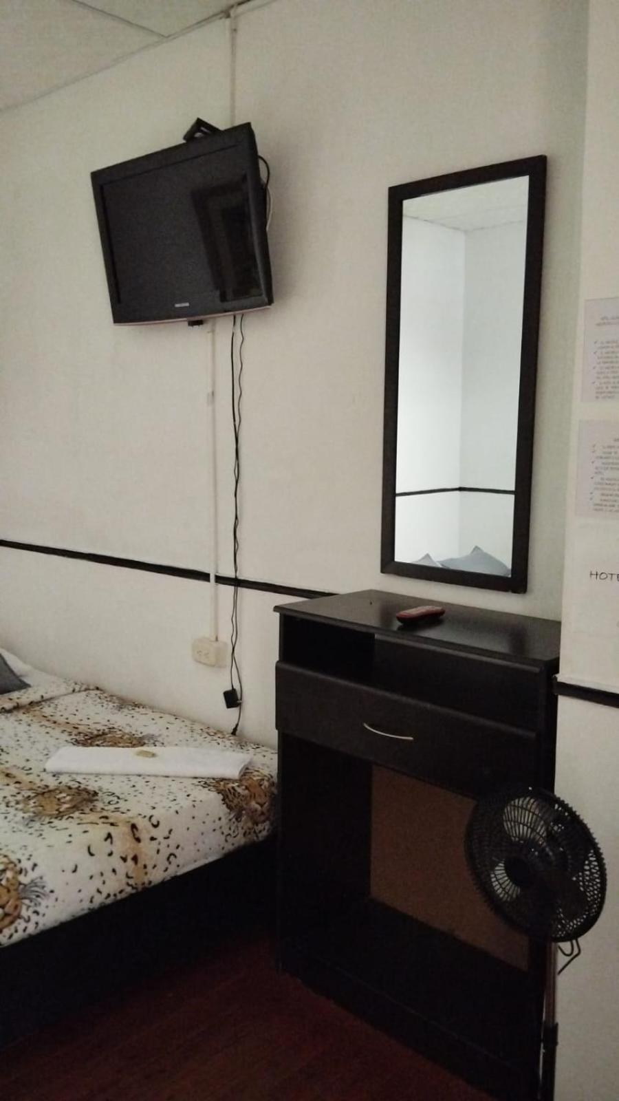Hotel Colonial Armenia Ro エクステリア 写真