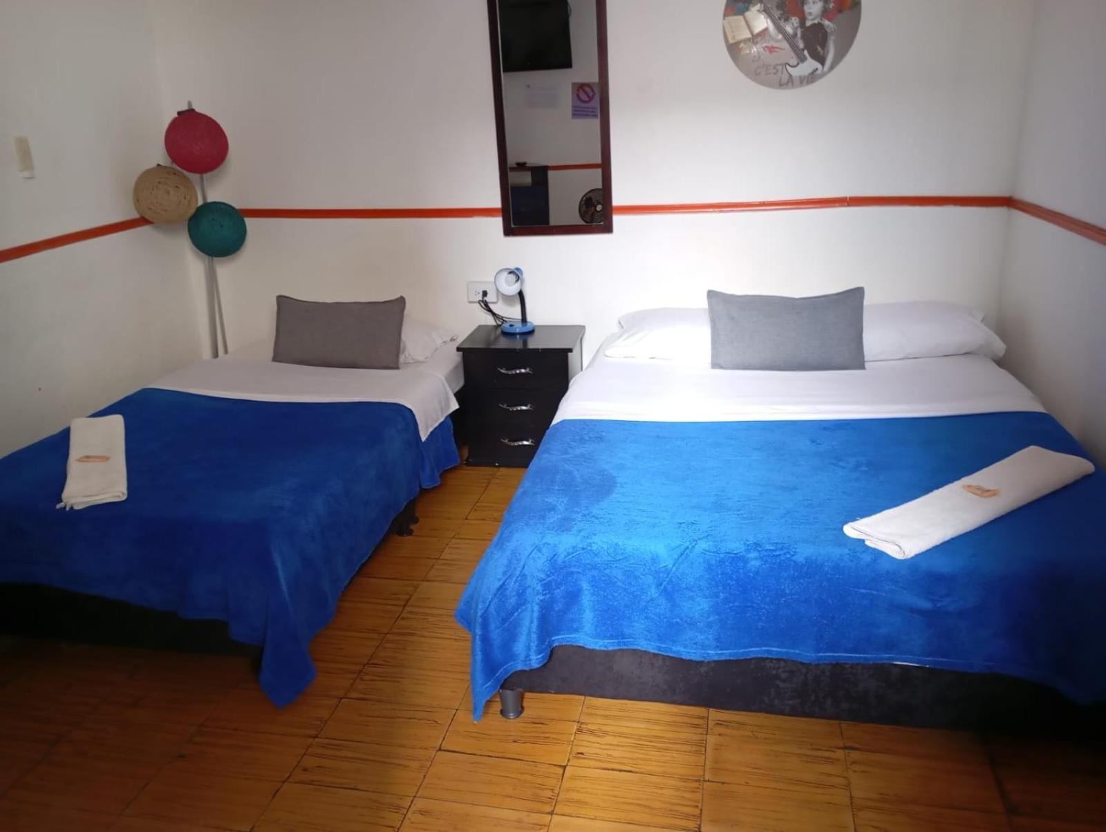 Hotel Colonial Armenia Ro エクステリア 写真
